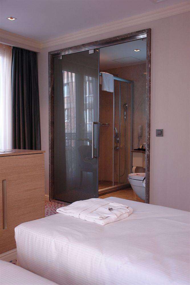 Le Mirage